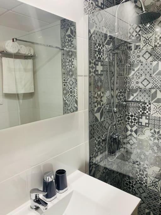 Alterhome Luminoso Estudio Con Piscina Y Maravillosas Vistas Appartement